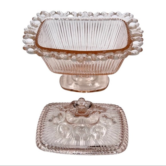 VINTAGE pink glass butter - sauce - grated cheese - container - Picture 7 of 10